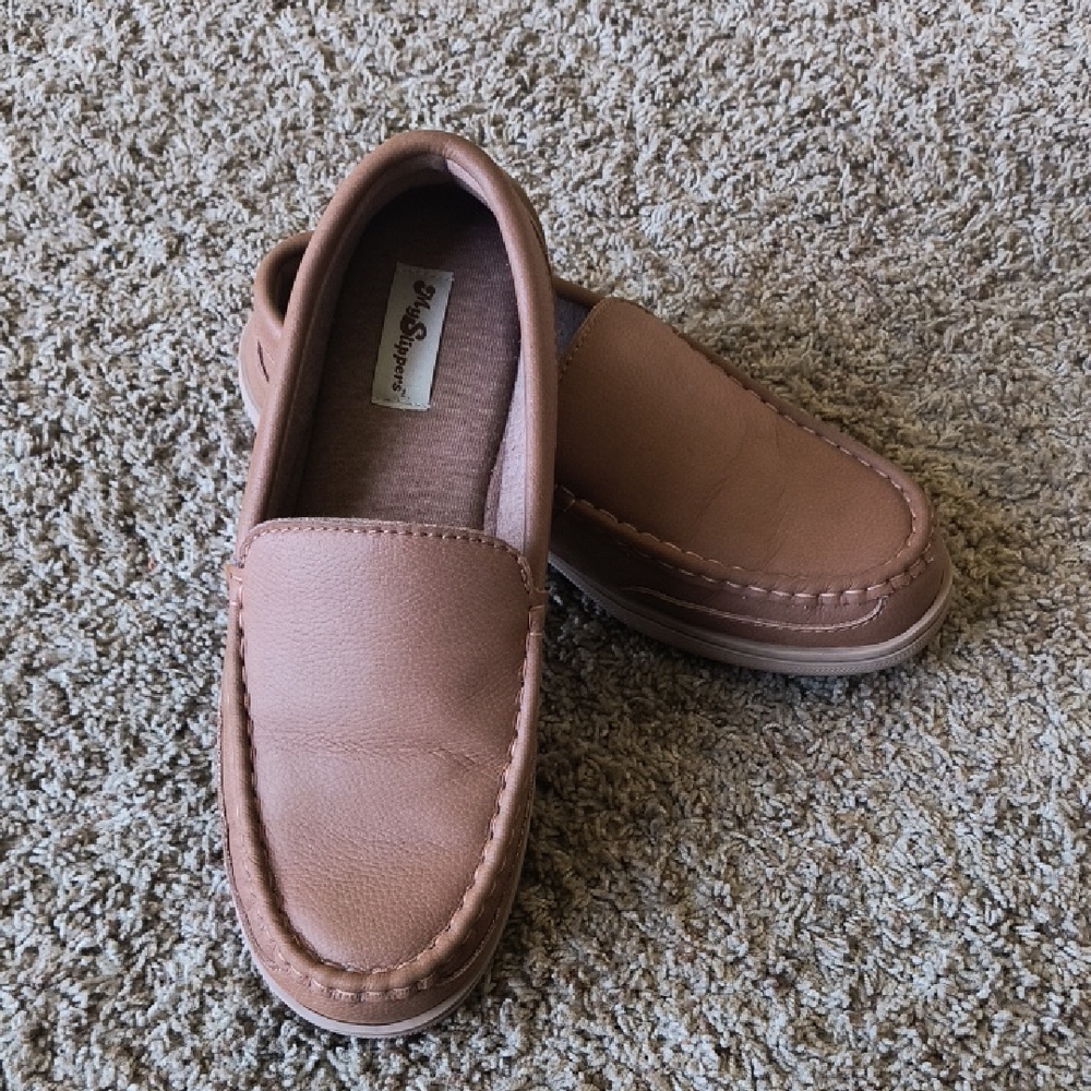 MySlippers All Season Men's Size 9